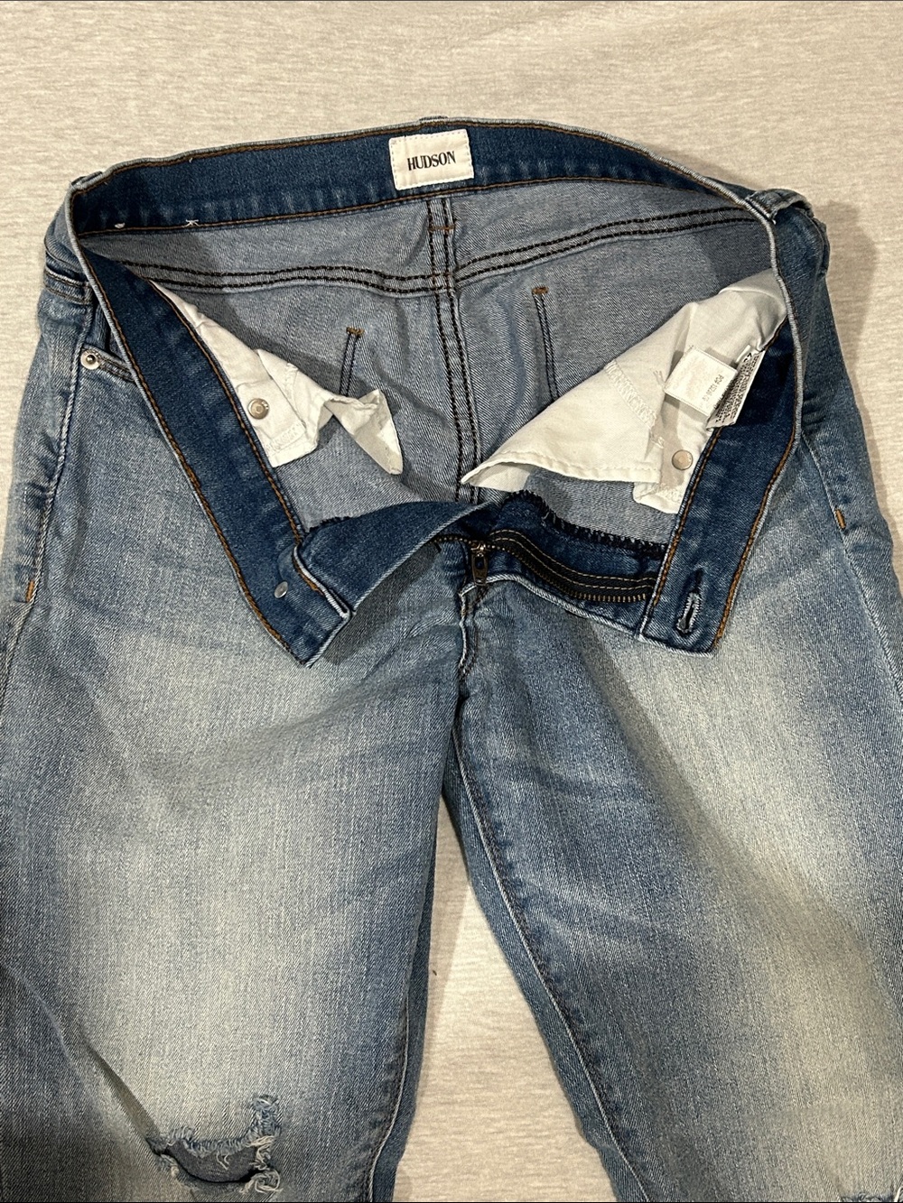 Hudson Distressed Women's Jeans - Light Blue Sz 29 - Picture 4 of 9